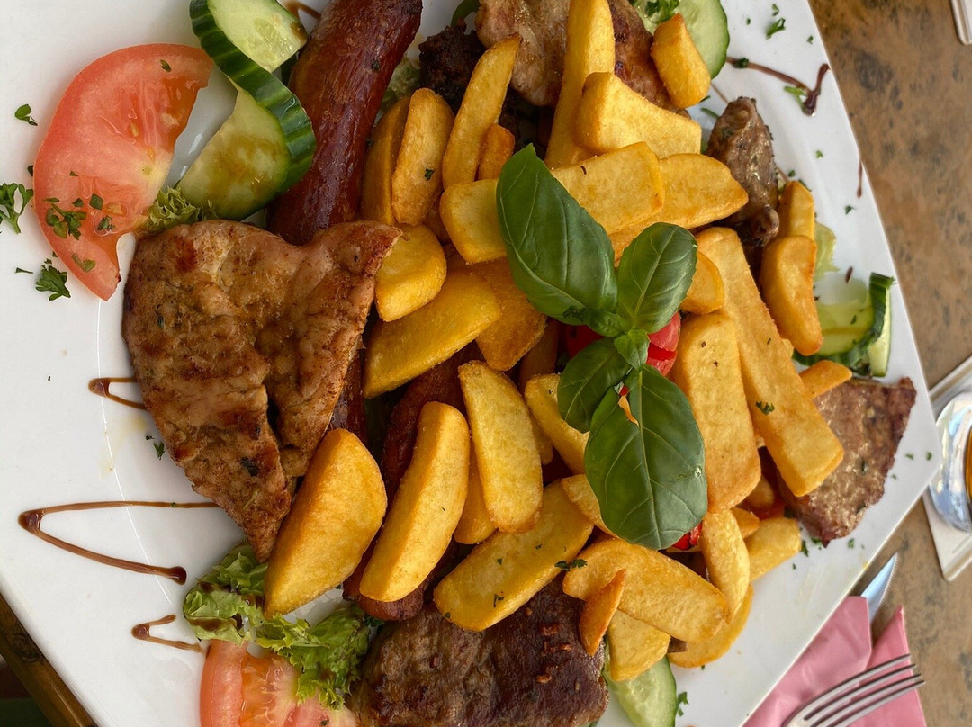 Kahl am Main餐馆和美食-Am Dorfplatz