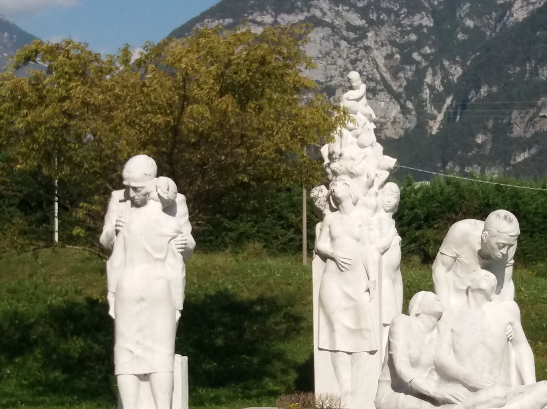 Cimitero Monumentale delle Vittime del Vajont-Fortogna必去景点