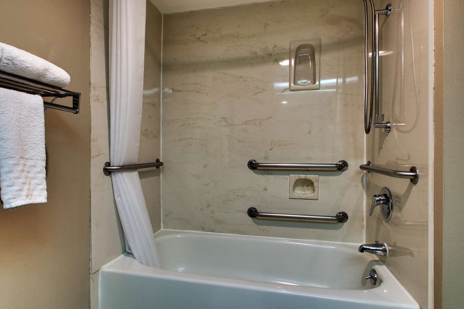 Best Western East Towne Suites-官方