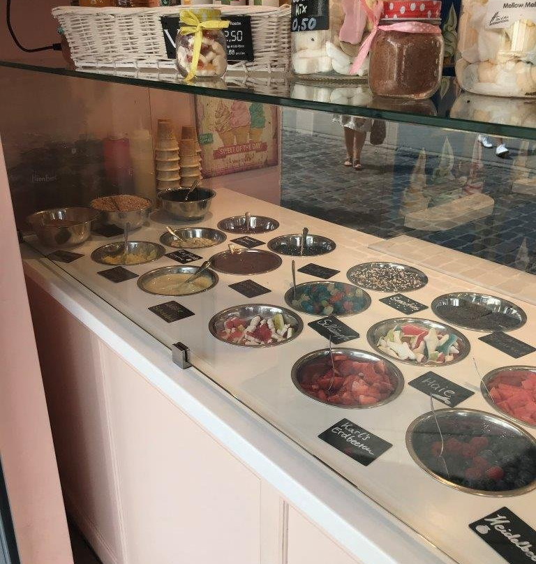 Eisliebe Warnemünde