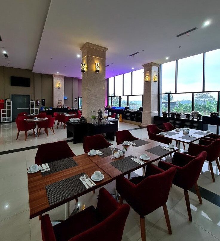 Braling Grand Hotel by Azana主图