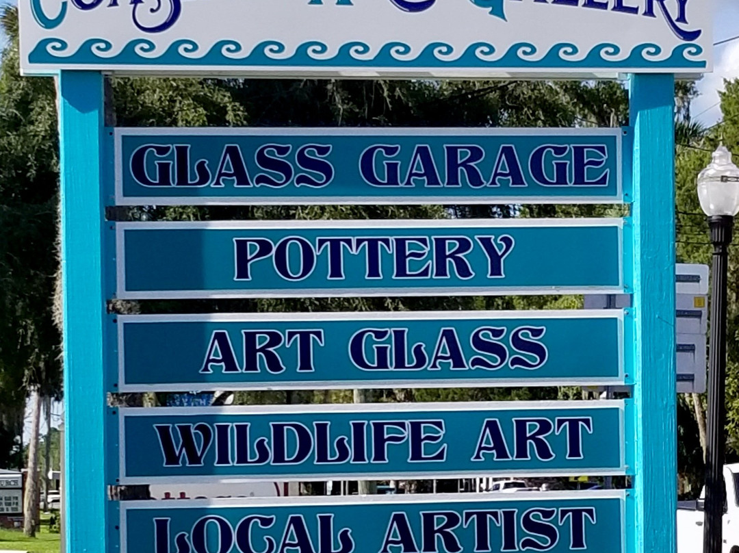 Coastal Art Gallery-克里斯特尔里弗必去景点