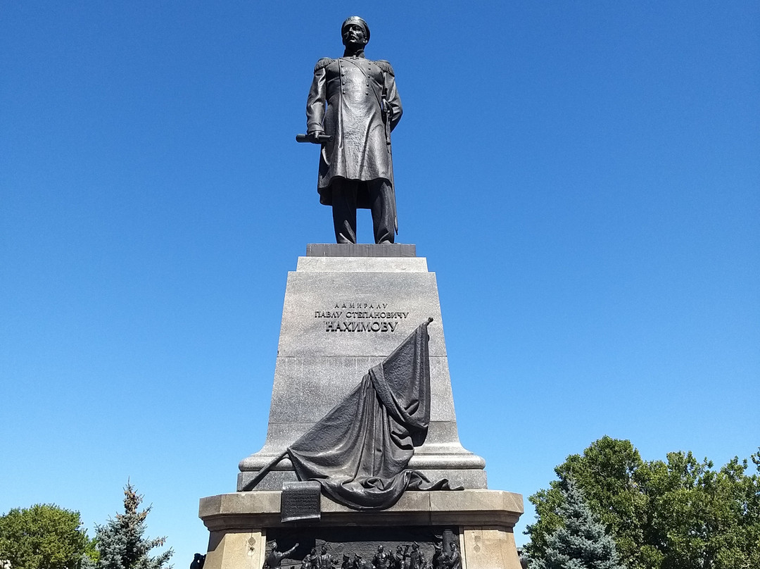 Admiral Nakhimov Monument-塞瓦斯托波尔必去景点