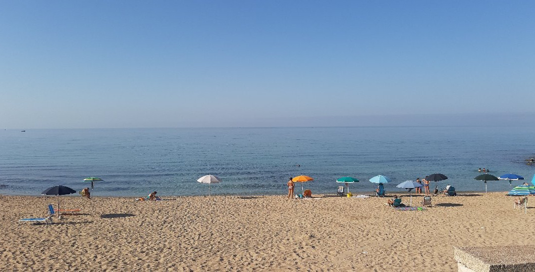Spiaggia di Torre Ovo-Torricella必去景点
