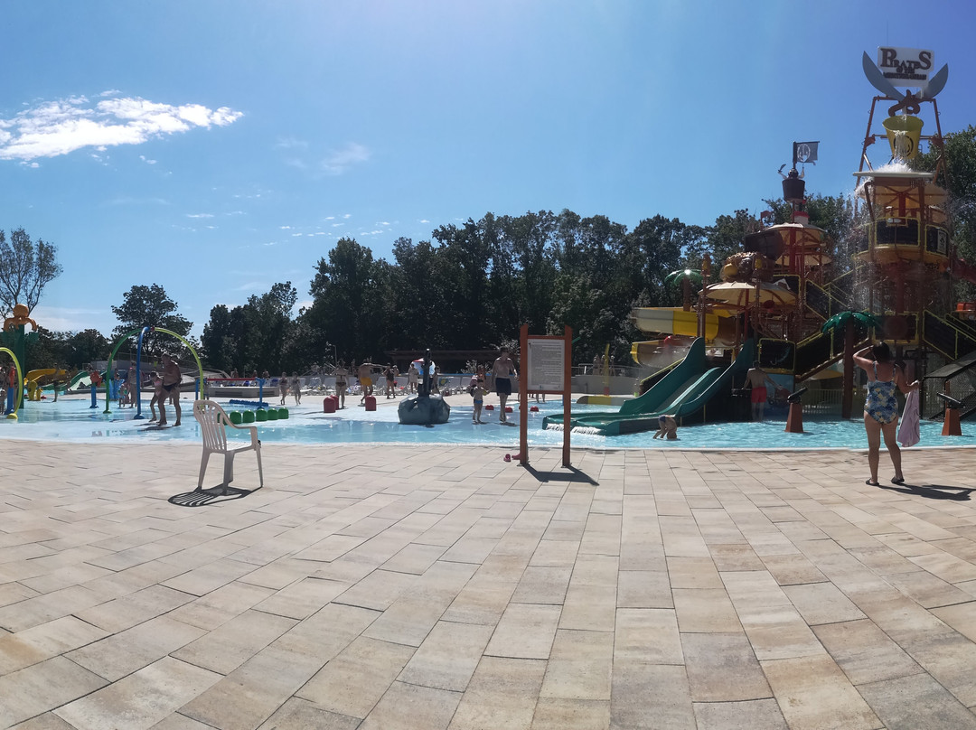 Thermalpark Nitrava-Polny Kesov必去景点