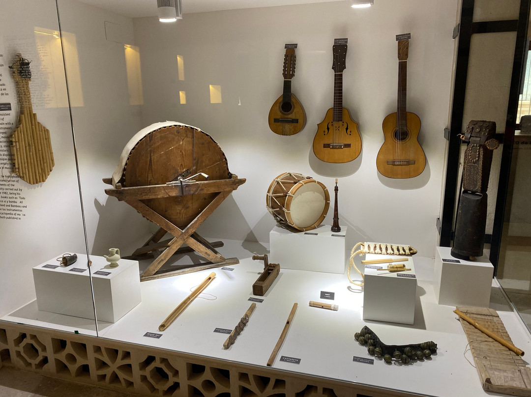 Ethnic Music Museum of Busot-Busot必去景点
