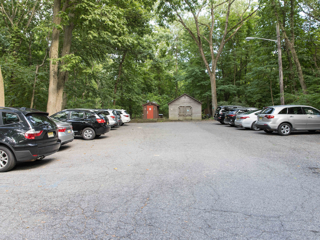 Tenafly Nature Center景点图片