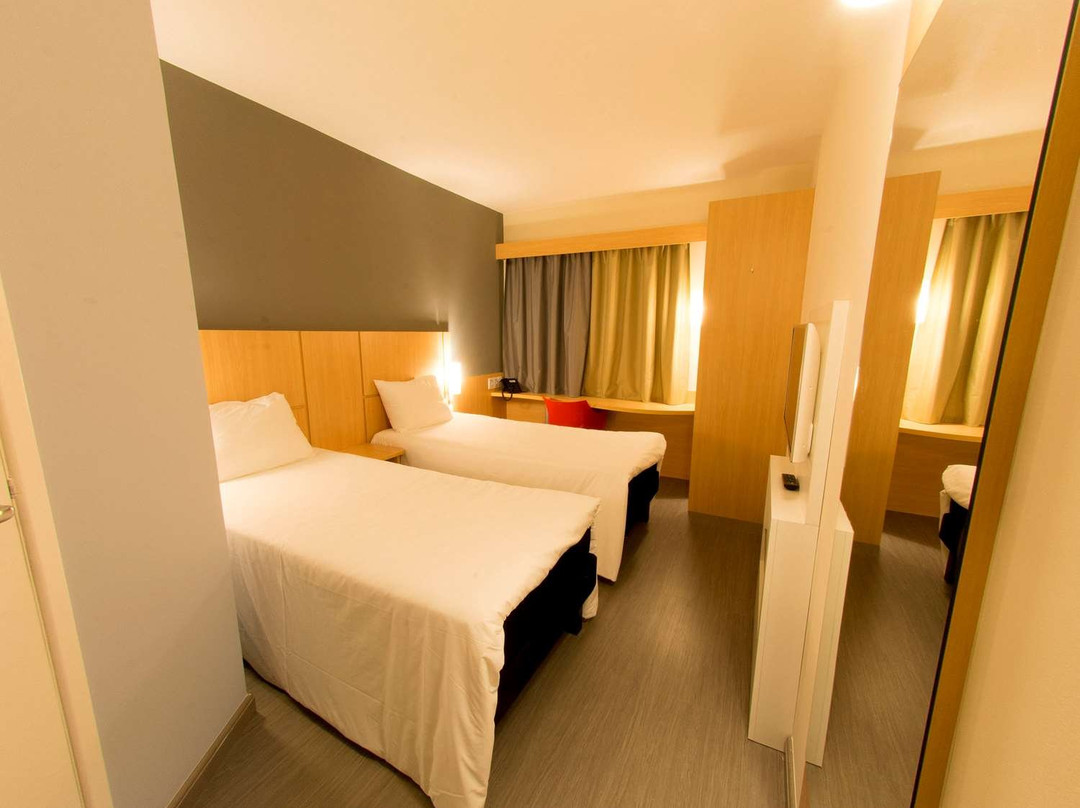 宜必思阿拉克鲁斯酒店主图