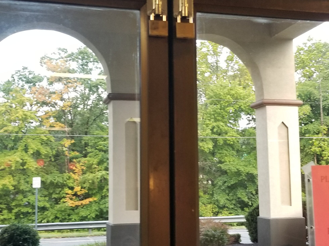 匡蒂科华美达酒店主图