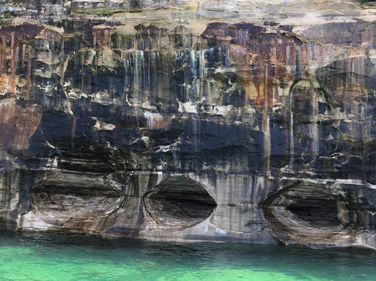 Lake Superior Boat Tours-缪尼辛必去景点