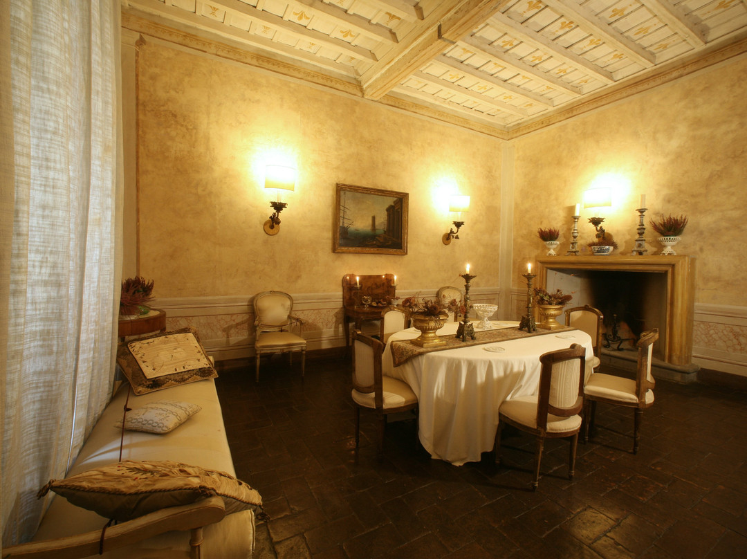 Vesconte - Casa Museo Palazzo Cozza Caposavi景点图片