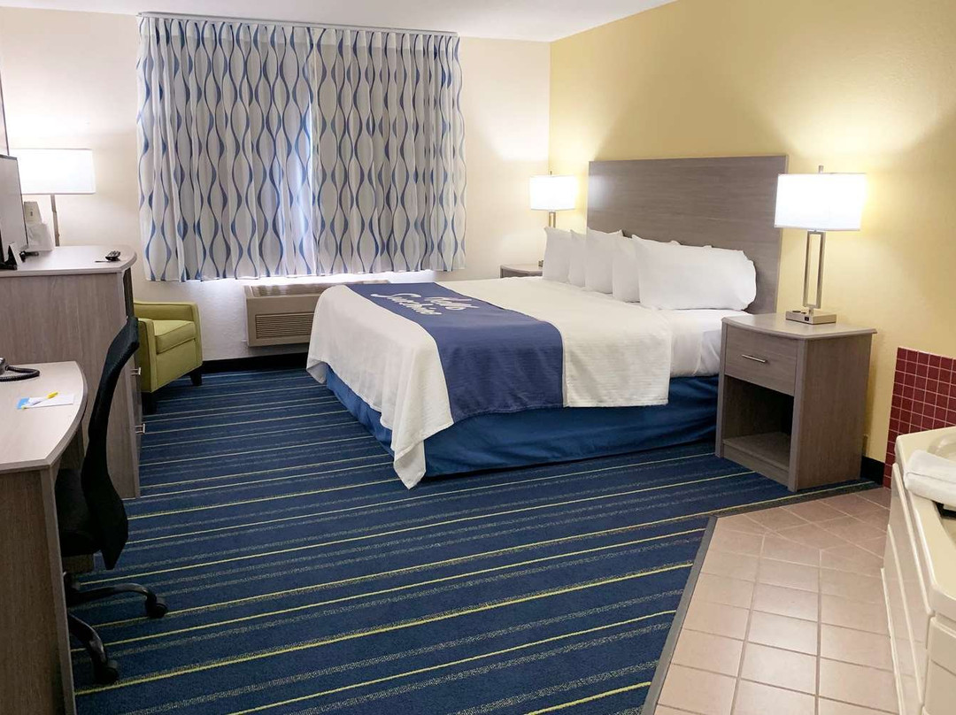 Days Inn by Wyndham Hinckley主图