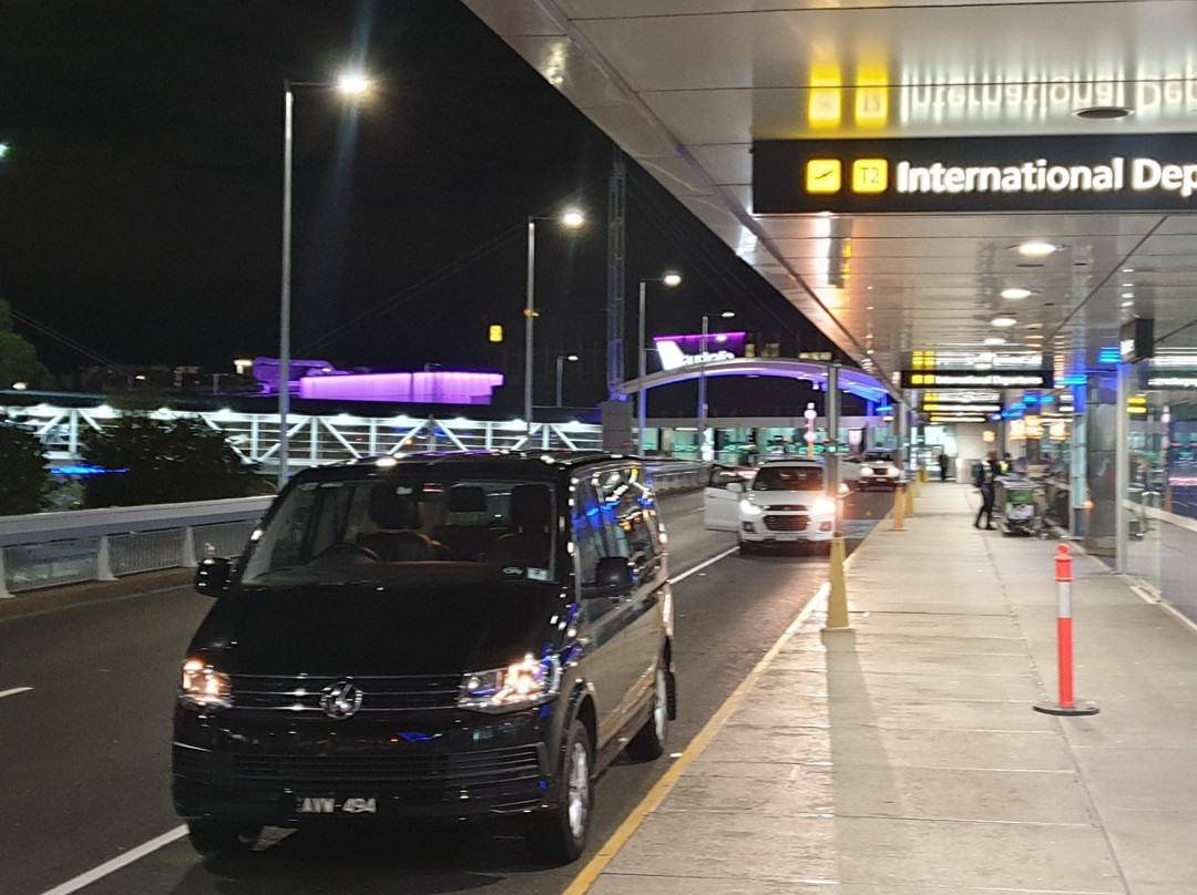 Peninsula Airport Transfers景点图片
