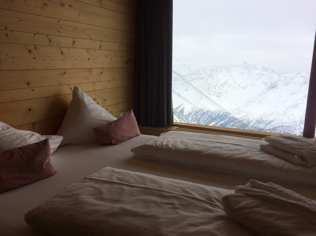 Glacier Hotel Grawand主图