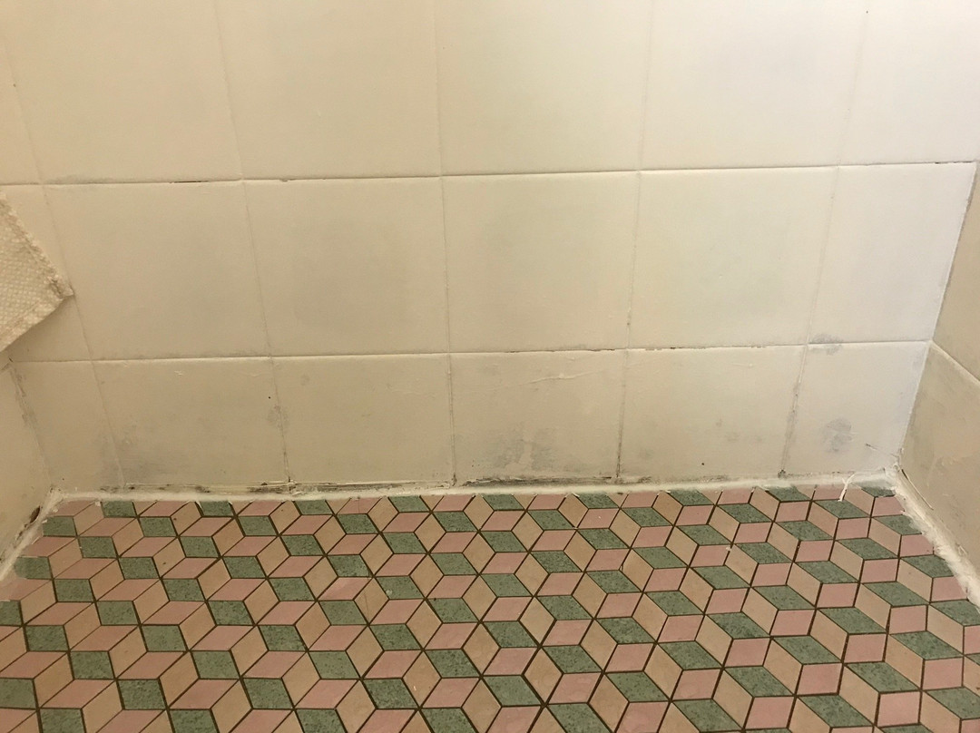 因弗雷尔汽车旅店主图