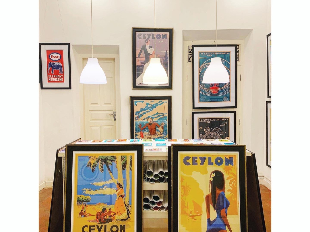 Stick No Bills Poster Gallery-加勒必去景点