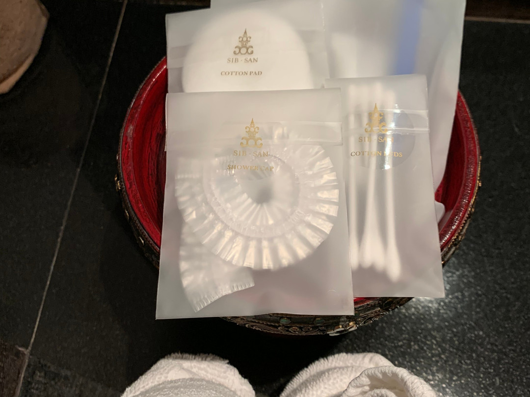 瑞平赛珊奢华酒店主图