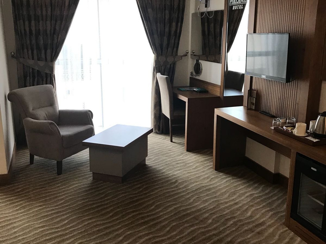 Yze Pirlanta Hotel主图