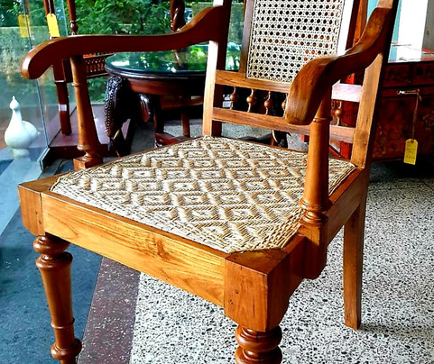 Antique Home Decor-提卢湾安塔普兰（特里凡德伦）必去景点