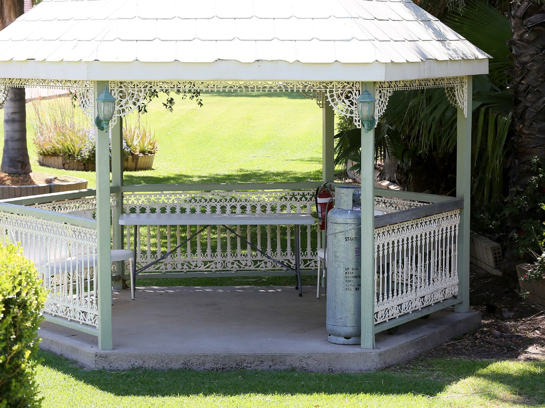 Burke and Wills Motor Inn主图