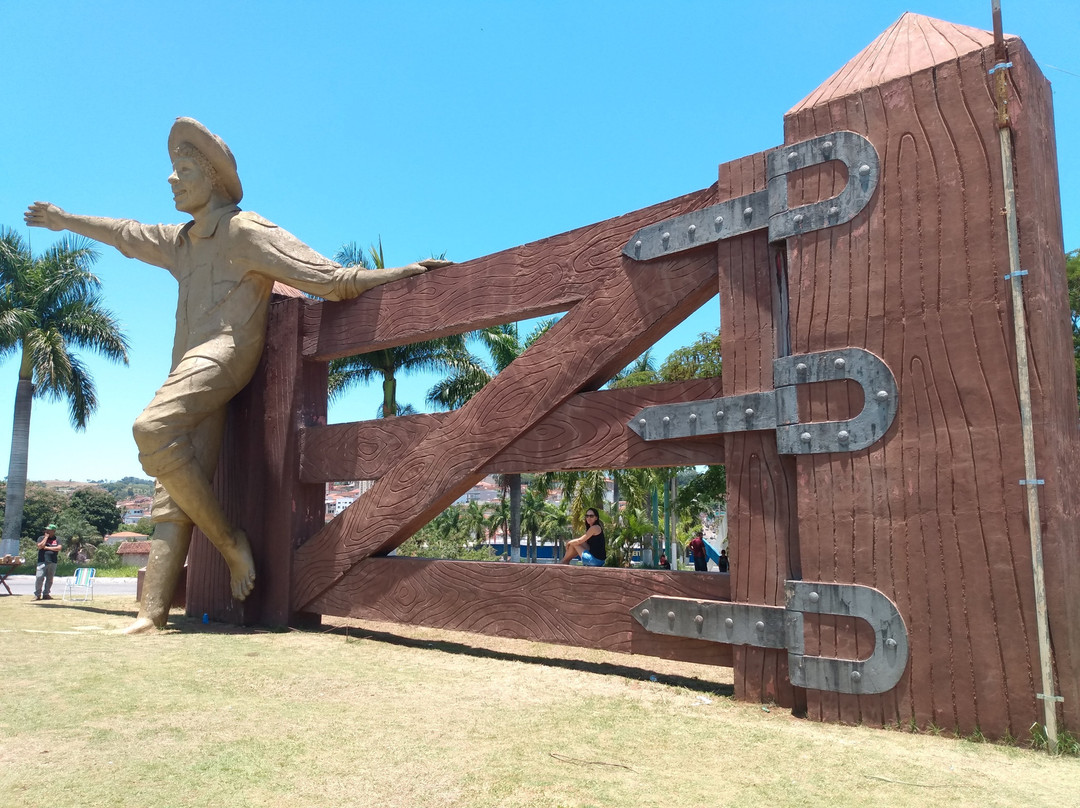 Pedra Itaguacu-Ouro Fino必去景点