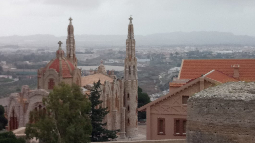Castillo de la Mola景点图片