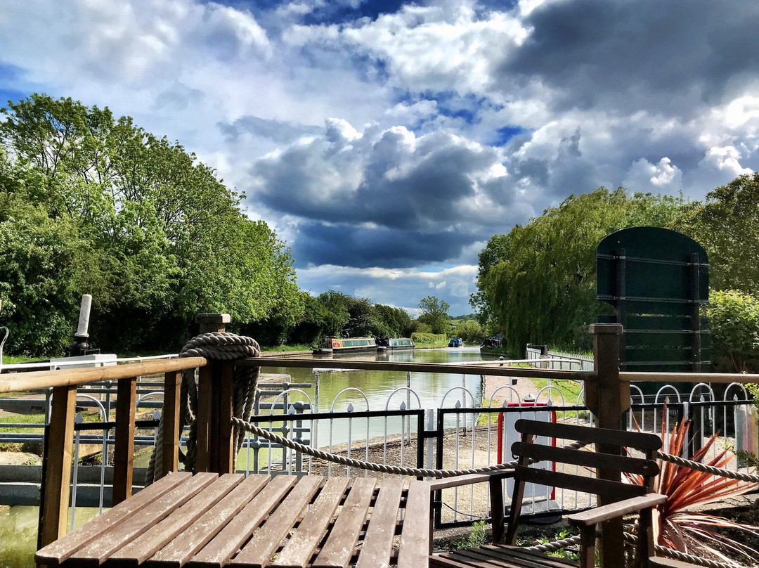 Paul Smith-Napton-on-the-Hill必去景点