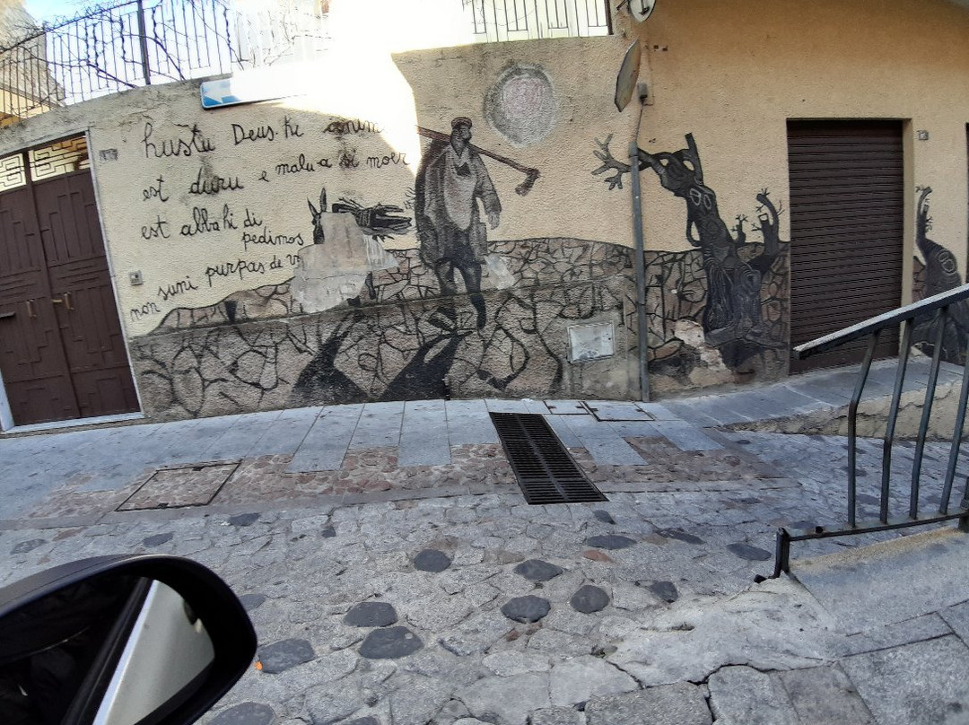 Murales-Fonni必去景点