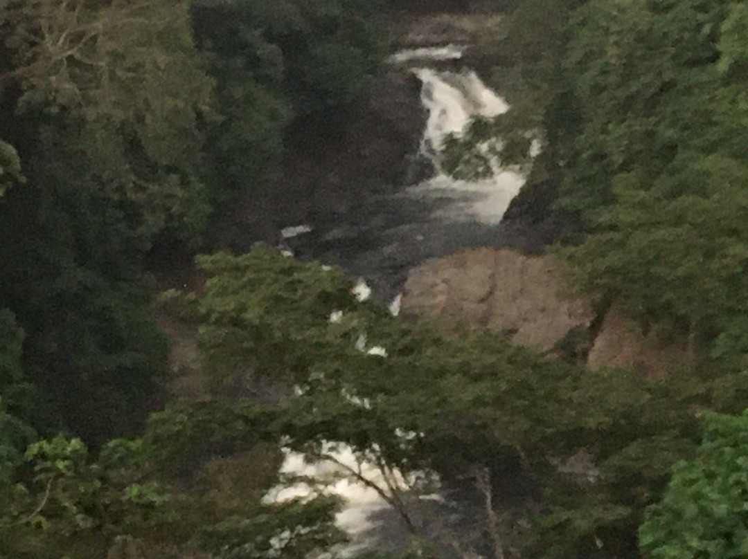 Kwa Falls景点图片