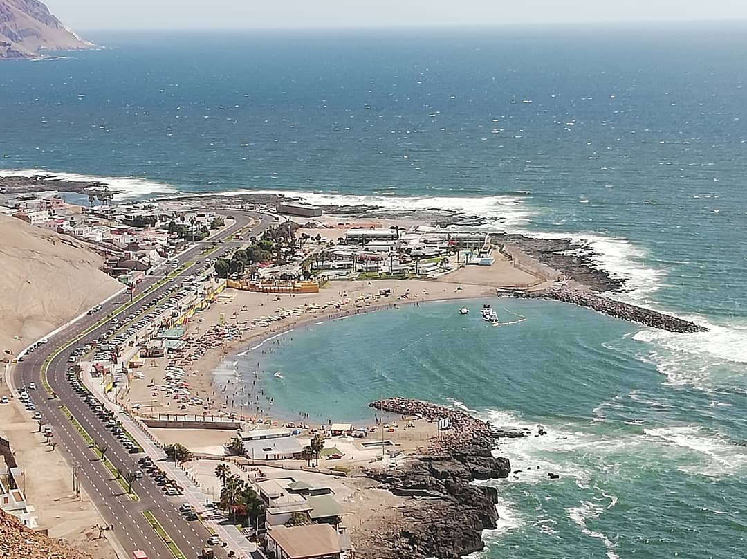 El Laucho Beach-阿里卡必去景点