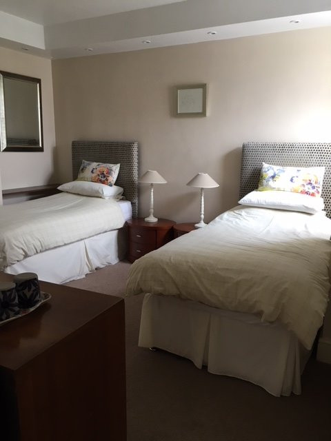 Hens & Chickens Guest House主图