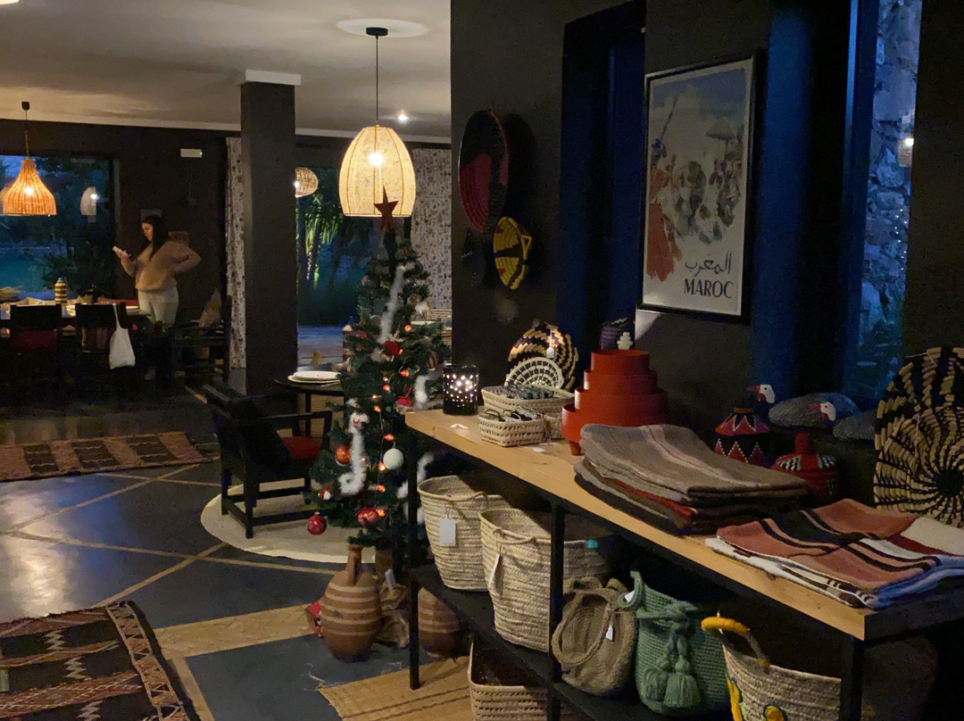 Koheilan Oriental Lodge Farm主图