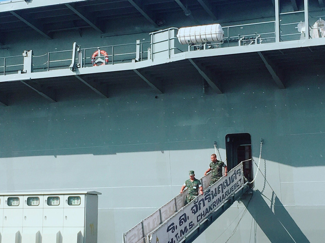 HTMS Chakri Naruebet-Samaesan必去景点