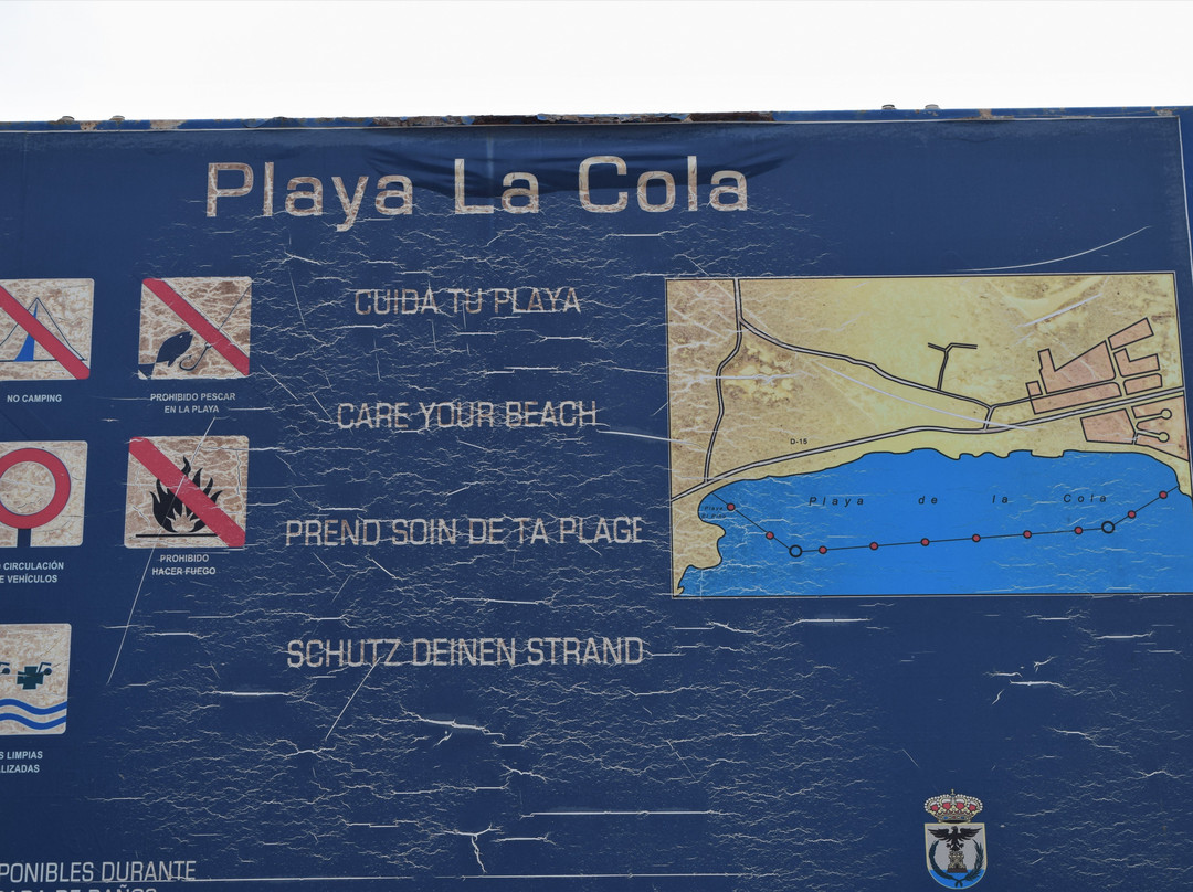 Playa de la Cola-Calabardina必去景点