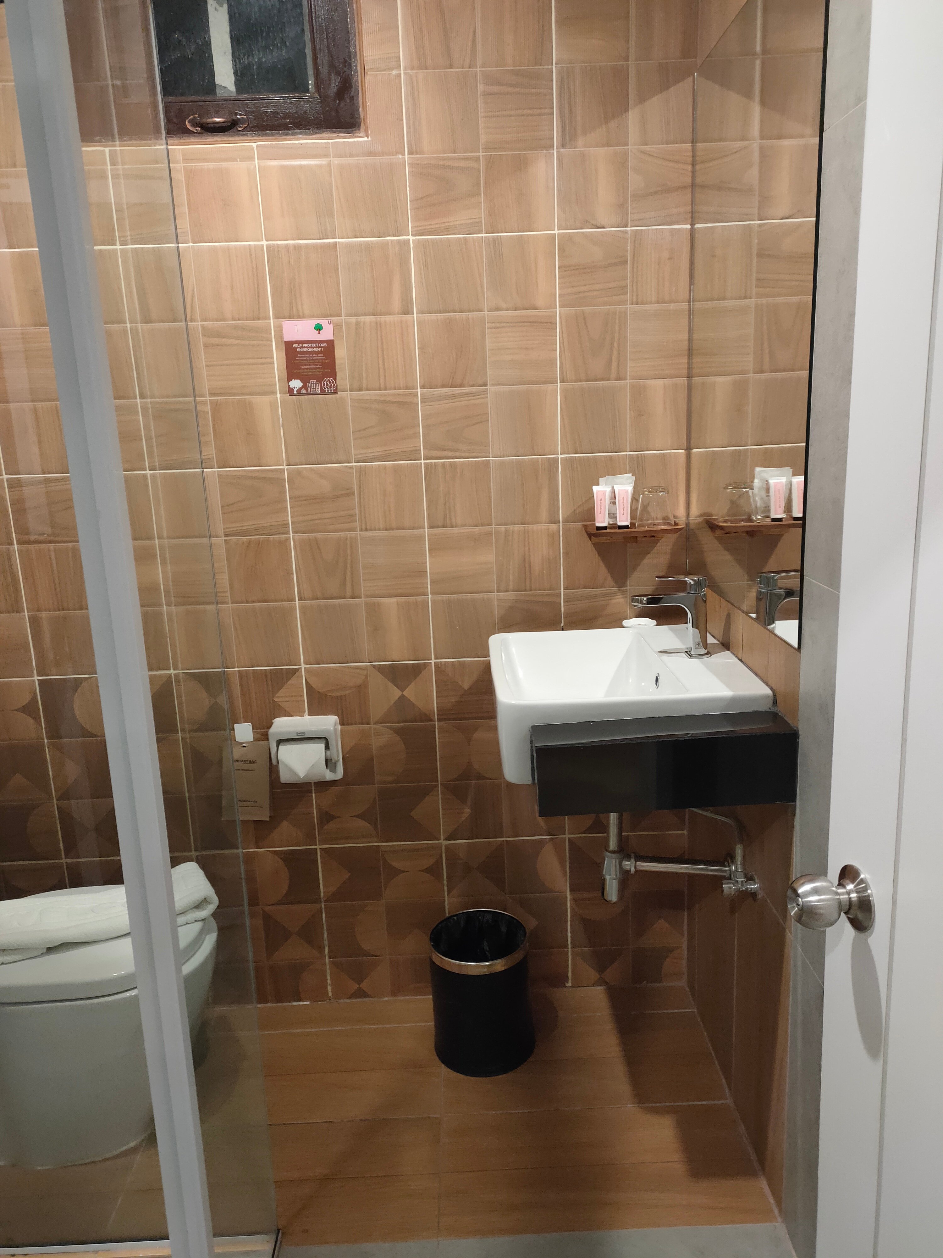 U Home Hotel-浴室