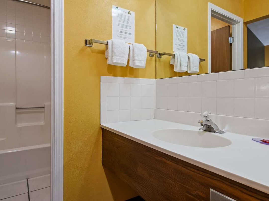 SureStay By Best Western Greenville主图