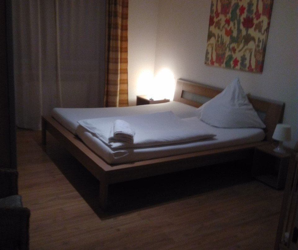 阿翰贝拉酒店主图