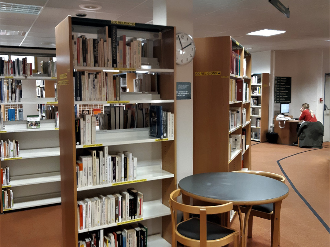 Médiathèque René Cassin-Livry-Gargan必去景点