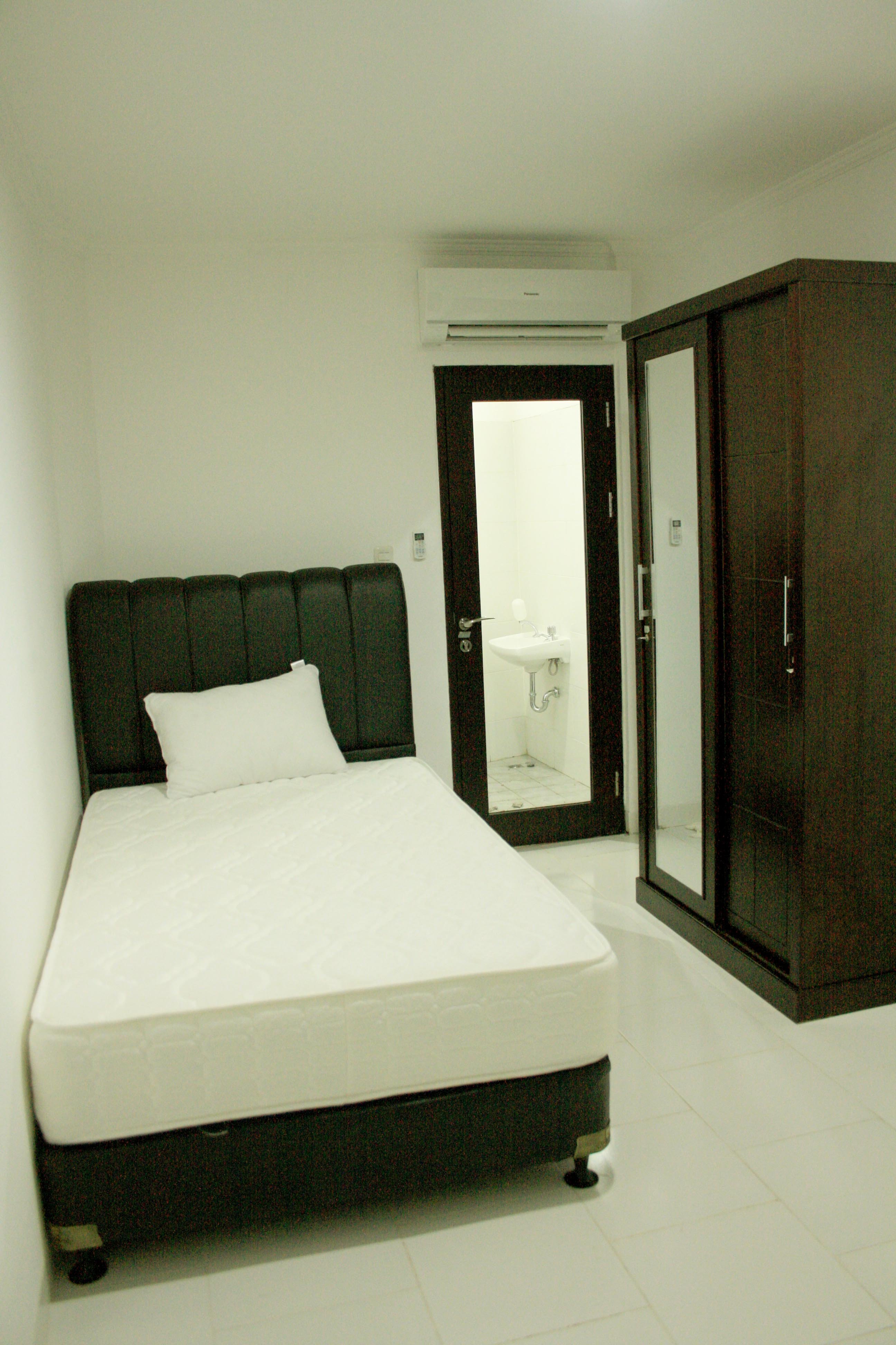 Kost Serpong GPresidence-portrait