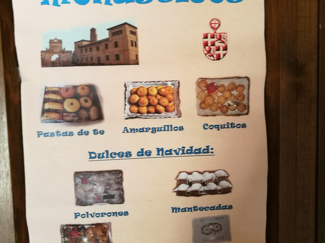 Monasterio de Santa Cruz-Sahagun必去景点
