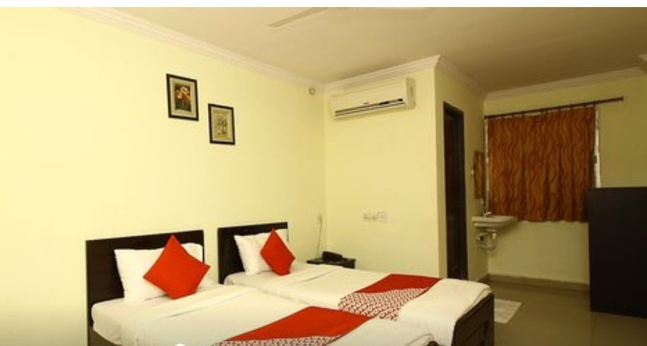 Taj Baba Hotel