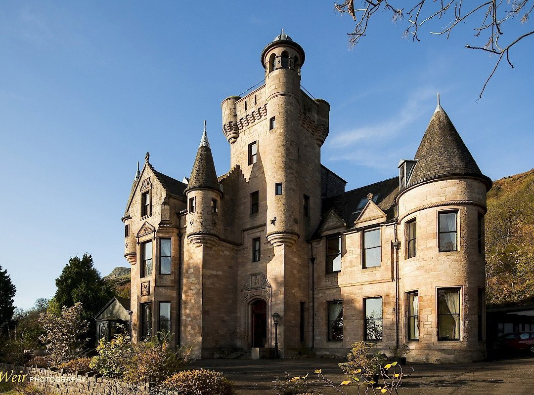 Broomhall Castle主图