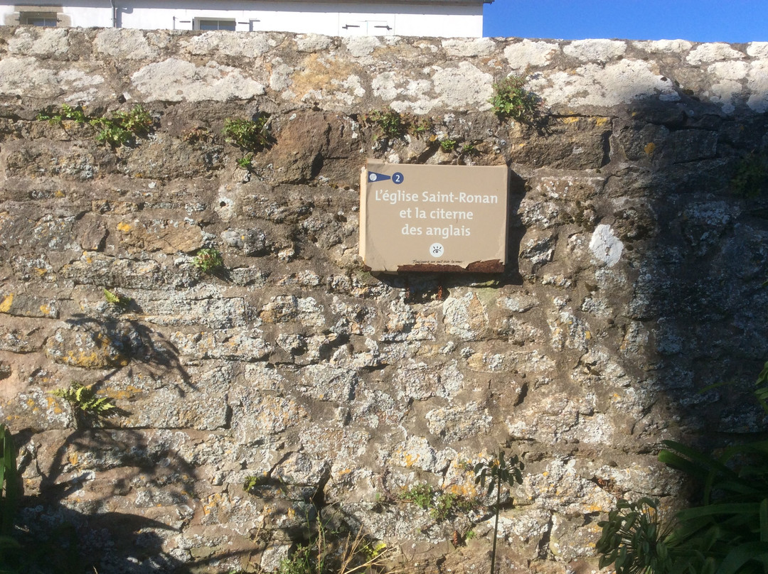 Eglise Saint Ronan et citerne des Anglais-Ile Molene必去景点