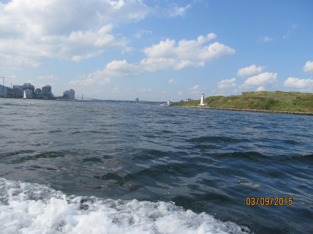 Harbour Water Taxi-达特茅斯必去景点