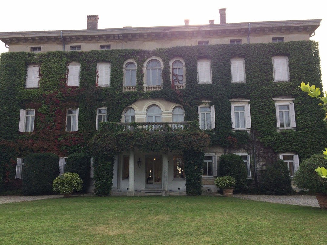 Villa Locatelli-科尔蒙斯必去景点