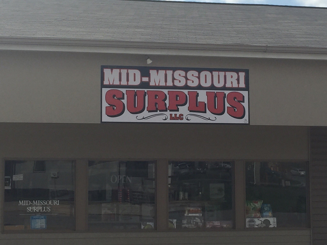 Salem旅游景点-Mid-Missouri Surplus