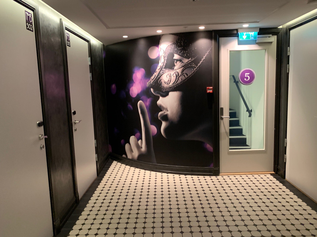 13号酒店主图