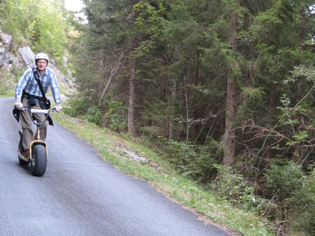 Monster Scooter Rentals at Lis Isenfluh-Sulwald-Isenfluh必去景点
