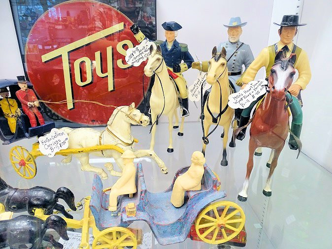 Rare Bird Antique Mall-Goodlettsville必去景点