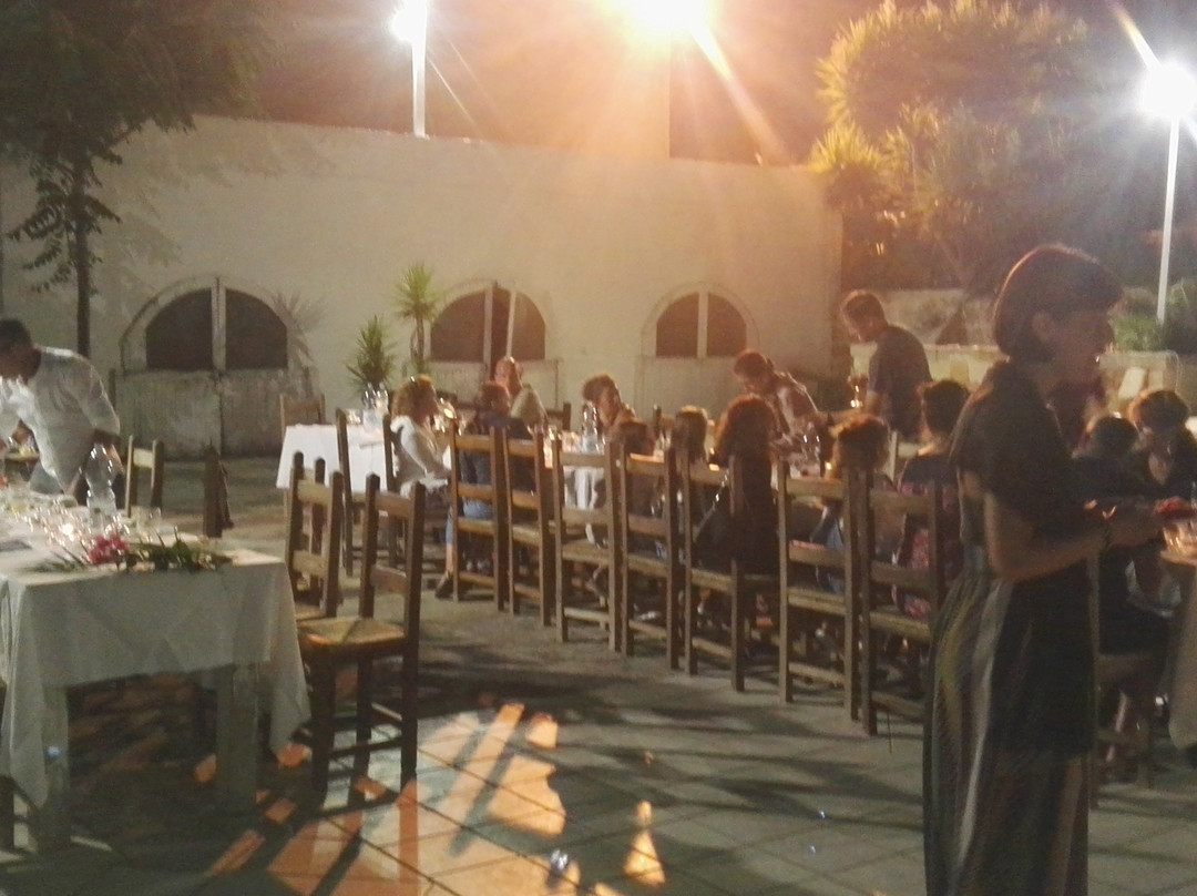 Masseria Fortificata Torre Bellanova主图